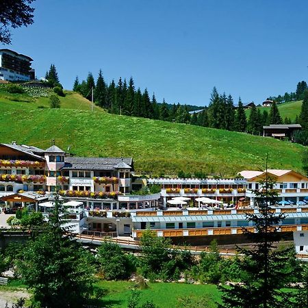 Hotel Schwarzenbach Nova Ponente Exterior foto